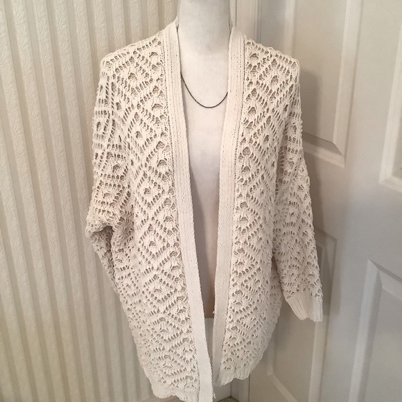 POL Sweaters - POL Textured  Knit Cardigan Size S